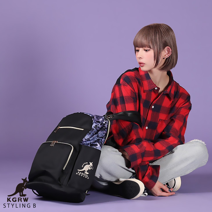 【12月16日まで限定価格！！】暁切歌　コラボリュック 公式】 【エヴァンゲリオンコラボ】 【数量限定】 MOUSTACHE